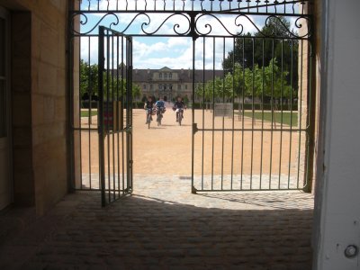 gate